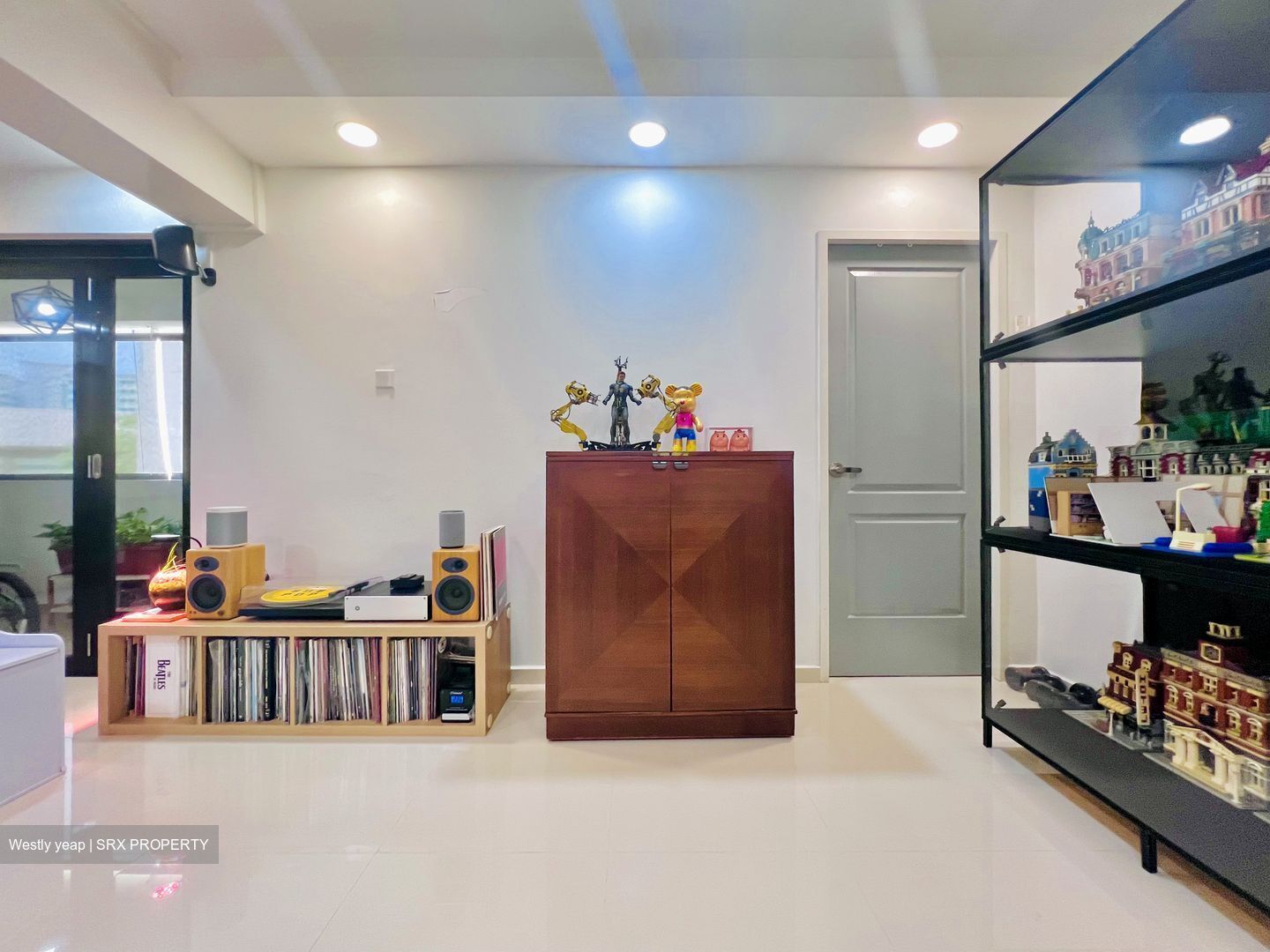 Blk 297A Compassvale Green (Sengkang), HDB Executive #489902361